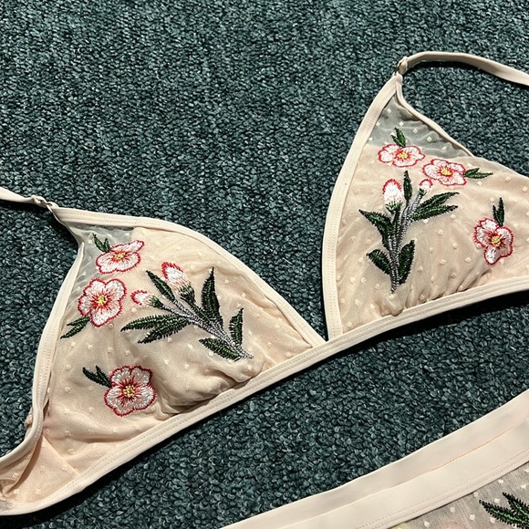 GIANNI BINI mesh floral lingerie inspired bikini set pale pink swim medium M - Picture 4 of 11